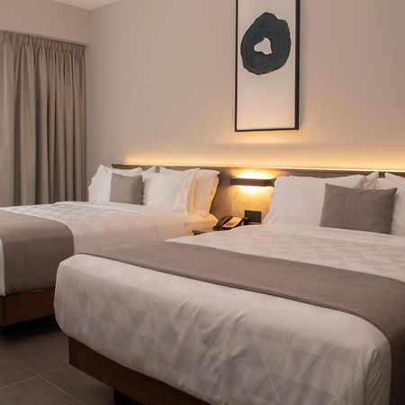 Viaggio Resort Mazatlán Εξωτερικό φωτογραφία A room at the hotel